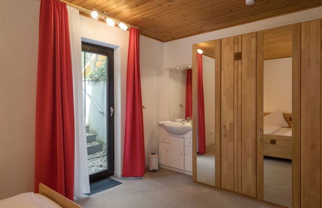 2 bedroom Apartment in Immerath with garden and terrace - Photo 23