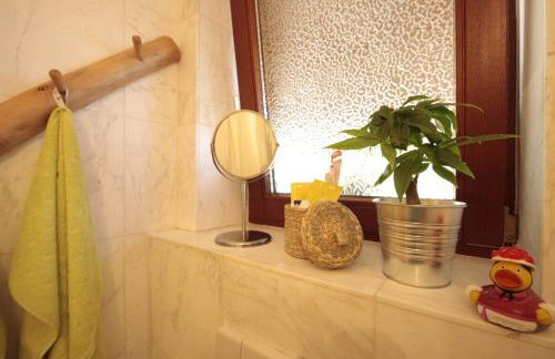 Familien-Appartement Schwarzwald bei Freiburg mit bis zu 4 Schlafzimmern - Foto 16