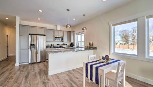 Bright La Conner Getaway with Mountain Views! - Foto 4