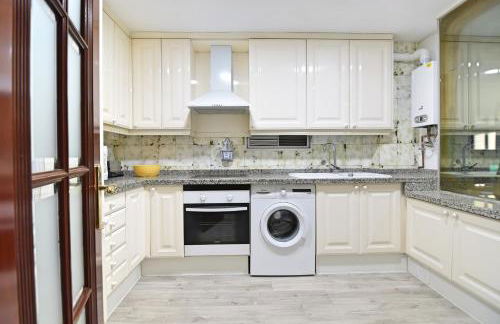 Apt Luxury Reding Solo Familias - Foto 15