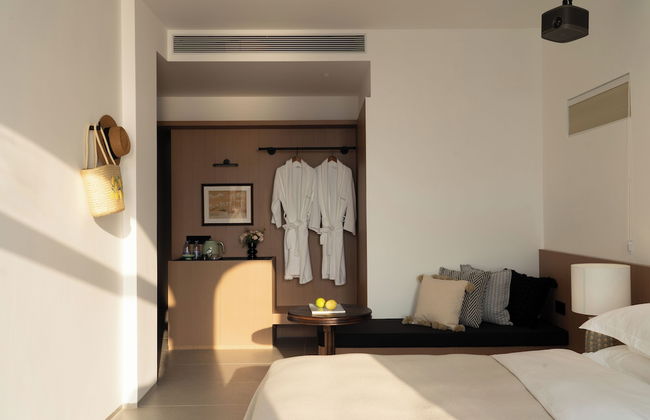 Miyue Roman Holiday Bubble Pool hotel - Photo 51