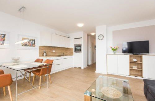 Hafendorf Haus 7 Apartment 5 Nr 89 Parkplatz am Haus - Foto 2