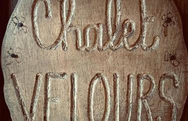 Cosy 4 bedroom chalet with hot tub (Chalet Velours) - Foto 35