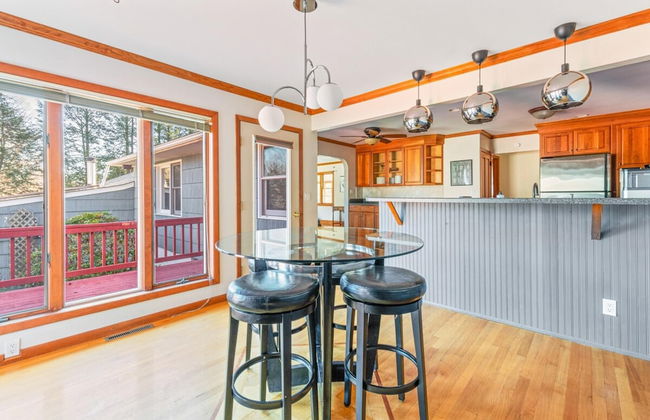 HV Spacious Retreat w Pool No Cleaning Fee - Foto 7