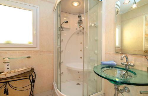 Holiday Home Fleur by Interhome - Photo 18