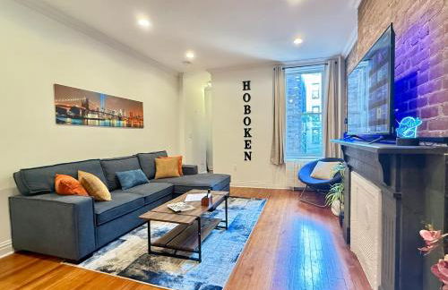 Large Home - Great Location - 15 Minutes to NYC - Foto 11