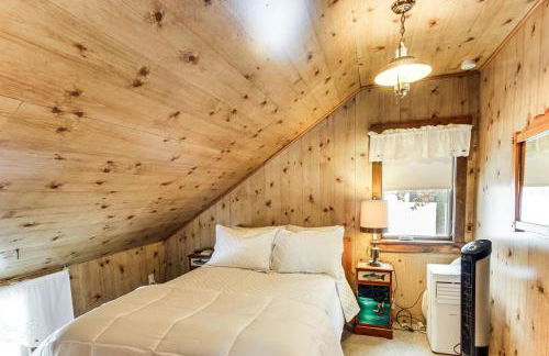 Lakefront Brainerd Cabin w Deck, Fire Pit - Photo 16