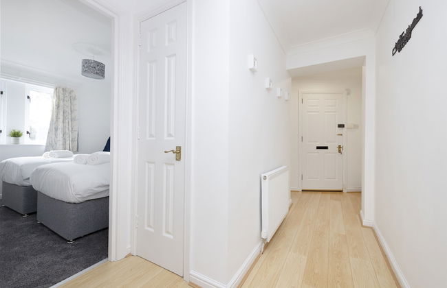 JOIVY Bright 3-Bed Flat Overlooking The Clyde - Foto 27