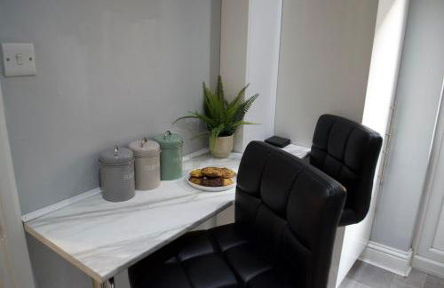 Stylish 2-Bed Garden Flat, 5 Mins to Brixton - Photo 52