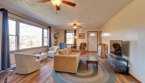 Peaceful Horseheads Hideaway with Deck and Yard! - Foto 4