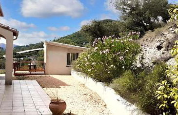 Spacieuse villa à Saint-Jean-du-Pin avec piscine privée - Foto 39