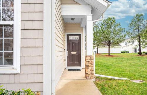 Duke 10 Min Away 3 Bedroom - Photo 45