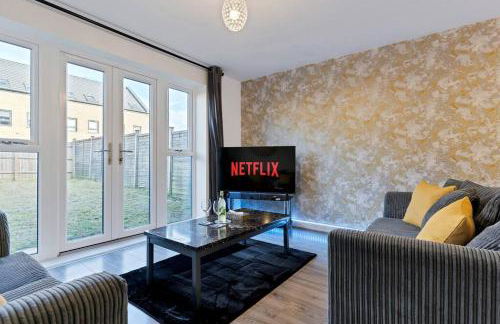 Luxury Birmingham City Centre Townhouse with FREE Parking - Sleeps 4 - Perfect for Contractors, Business Travellers, Families and other Groups - Near Bullring, Newstreet, Selfridges, NEC, NIA & Birmingham airport - Foto 3