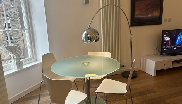 Spacious one bed Quartermile Apartment With Breathtaking Park Views - V Central - Foto 3, Zona de estar