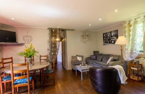 Maison de campagne proche de la Dordogne avec grand jardin et cheminée - FR-1-616-61 - Foto 6