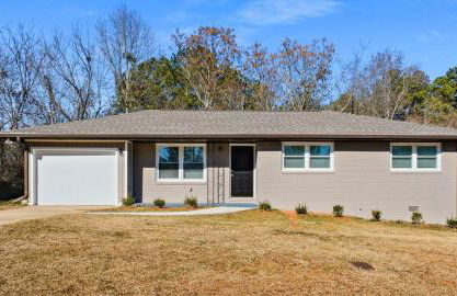 Sleek 3 BR home with self check in Private! - Foto 29