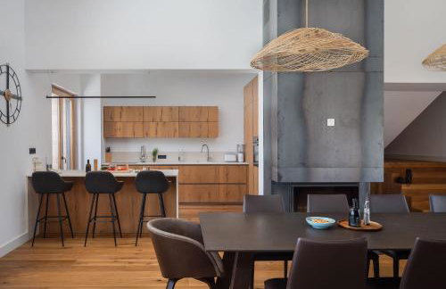 Luxury Villa Silence with Heated Pool - Photo 33