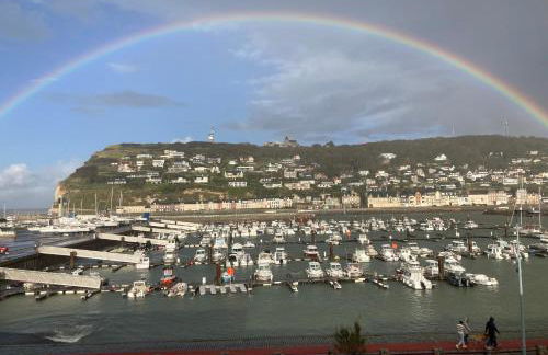 Charmant Studio avec vue sur le port et falaises - Foto 35