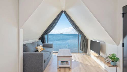 Luxury Waterfront A-Frame Cabin - Foto 4