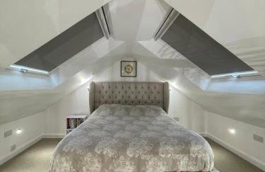 Robins nest, near Sennen Cove, 14 Beaches, Minack - Photo 20