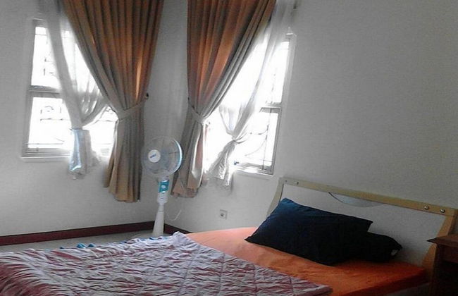 Villa Kota Bunga Dandelion - Photo 9