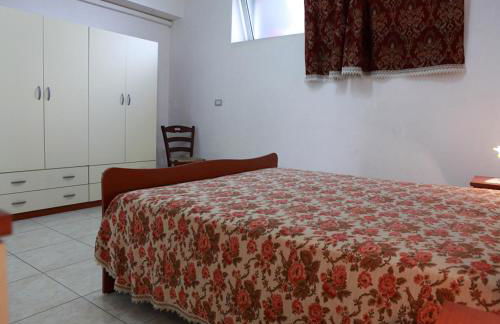 CASA FRONTE MARE POSTO ROSSO 8 POSTI LETTO - Foto 19