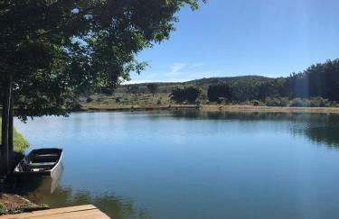 SUITE na margem do lago - Foto 8