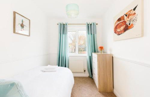 Drayton Manor House FREE parking - Photo 62