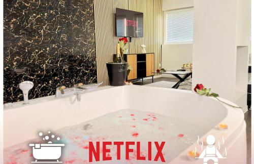 Les Suites Bisous Metz - Jacuzzi & Private Sauna - Photo 1