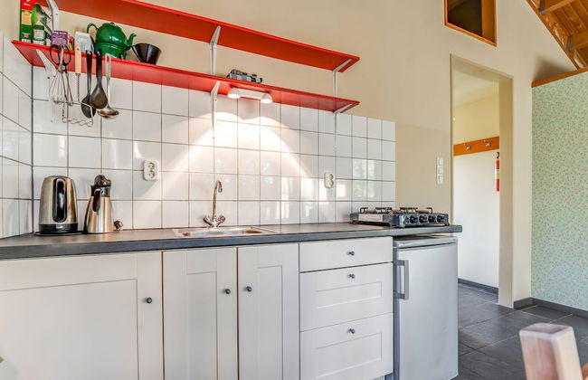 Tranquil Holiday Home in Lage Zwaluwe With Terrace - Photo 21