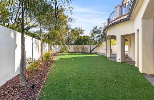 5800 sq ft Gorgeous Tarzana 7 bedroom 9 bathroom home with pool and hot tub - Foto 24