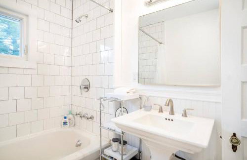 1850 Catskills Farmhouse on 8 acres in E. Durham - Foto 28