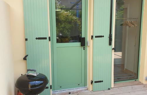 O'Sullivans Bar and Hotel - Foto 5