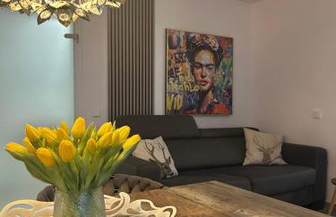 FERIENWOHNUNG TRUNK direkt an den Weinbergen, Parkplatz, Terrasse mit Grill und Lounge - Foto 1