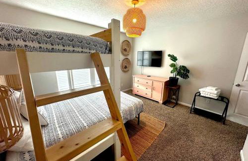 Cozy 2BR with King Bed 3 min to Beach - Foto 17