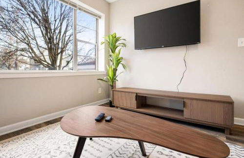 A Trendy Escape close to Downtown Peoria - Foto 18