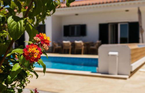 Sunny Ocean Villa with pool near Arrifana beach - Foto 12