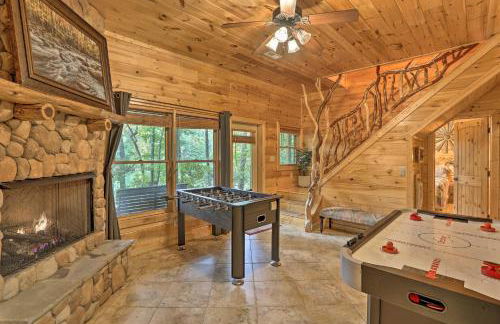 Cherry Lake Lodge with Hot Tub, Fire Pit and Game Room - Foto 26