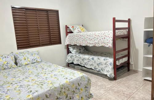 Chácara Aconchego da Serra com Piscina - Foto 44