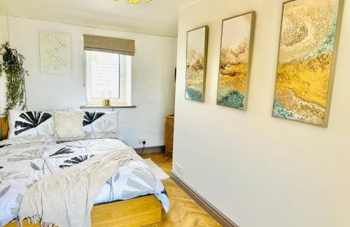 Muddy Boots-Arcade Royale - Photo 6