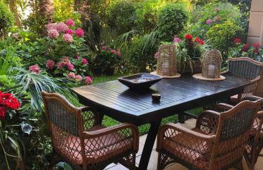 Maisonette on the beach with small garden - Foto 3