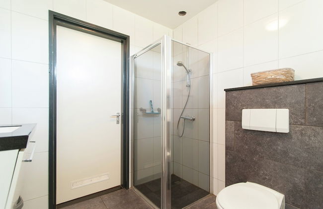 Luxurious Mansion in Callantsoog With Sauna - Photo 20