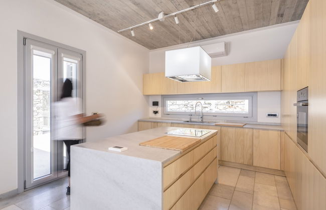 Luxury Villa With Pool And Sea View..! - Photo 41