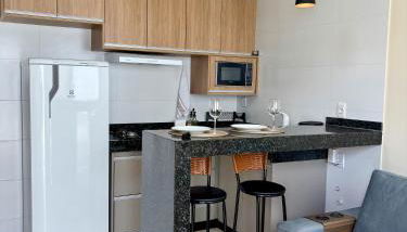 Studio Premium Araxá - Estacionamento Grátis, Ar-condicionado e Wi-Fi Rápido - Foto 3, stove