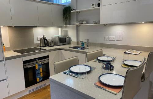 Charming & Cosy Town Centre Home with Parking - Foto 12