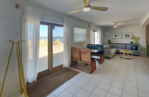 Sunshine House by Distinctive Beach Rentals - Foto 33