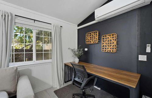 4BR Family Retreat with Hot Tub Games & Fire Pit - Foto 51