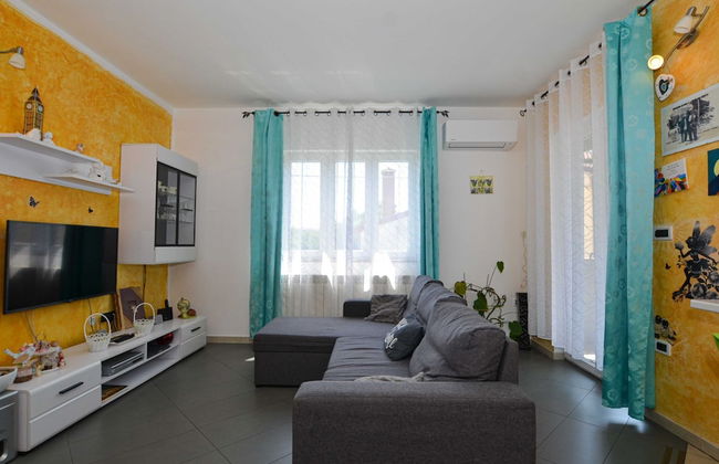 Radovani Peaceful and Serene Apartment With Terrace - Foto 12