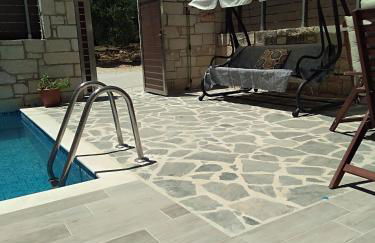 “Theeporto” Maisonette with pool - Photo 53