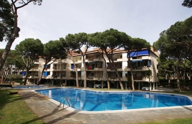 Riva Be my Guest Castelldefels - Photo 1